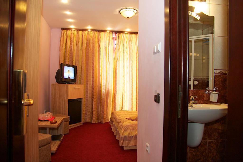 Pension Casa Dunarea Predeal Exterior foto